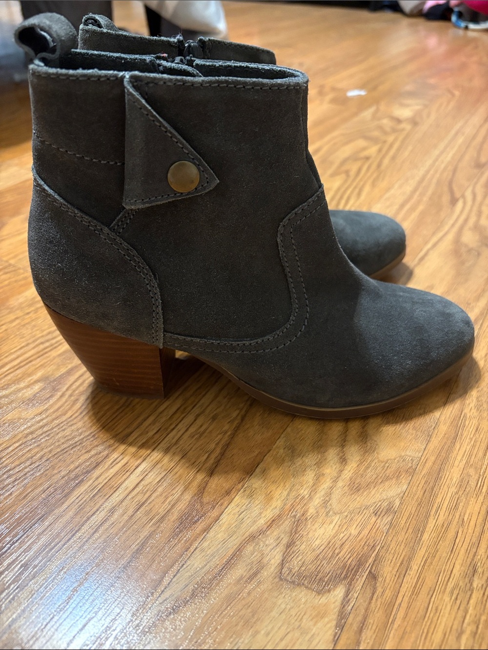 Diba Gray Suede Ankle Booties with Stacked Heel